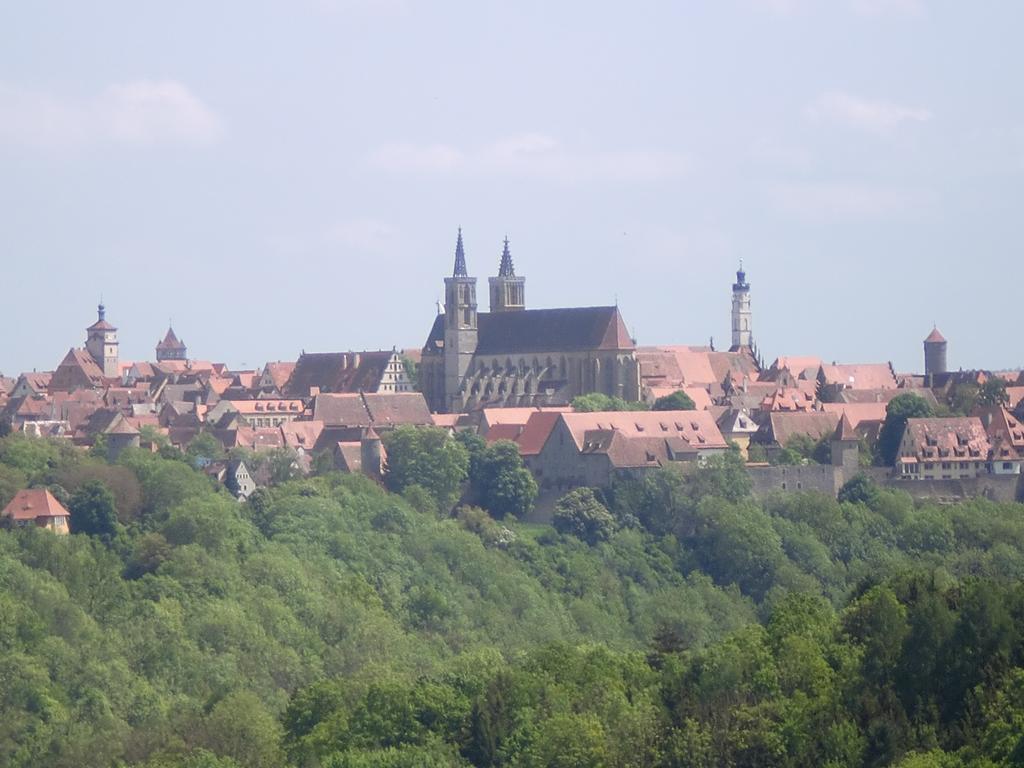 Landhaus Dreibirken Apartman Rothenburg ob der Tauber Szoba fotó